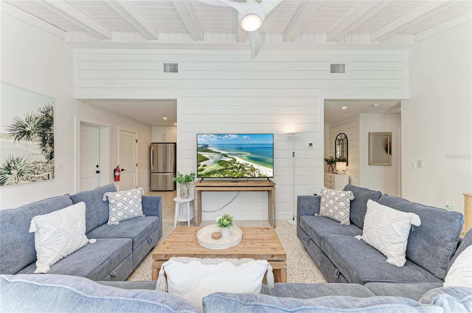 Image 35 of 69 For 115 Los Cedros Drive