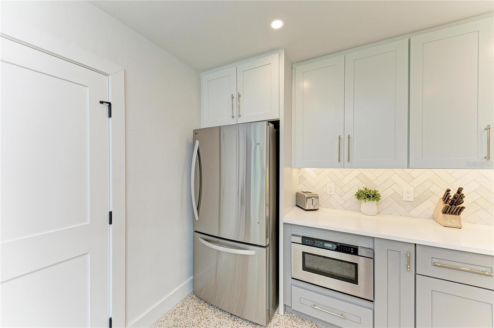 Image 42 of 69 For 115 Los Cedros Drive