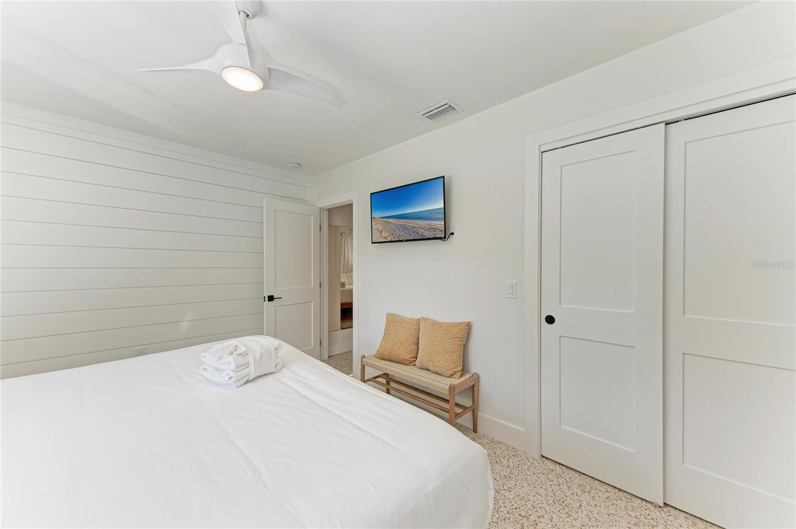 Image 56 of 69 For 115 Los Cedros Drive