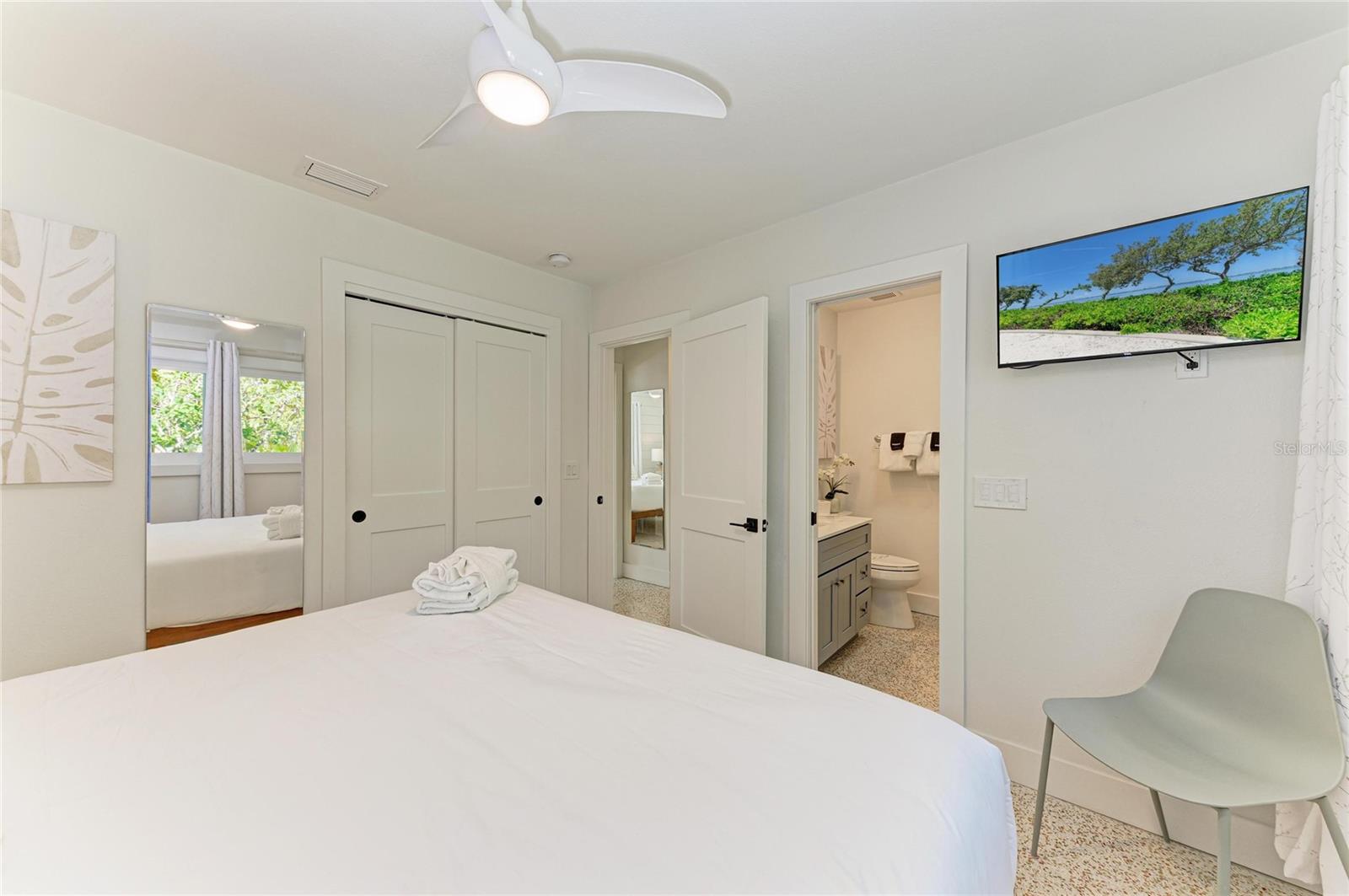 Image 60 of 69 For 115 Los Cedros Drive