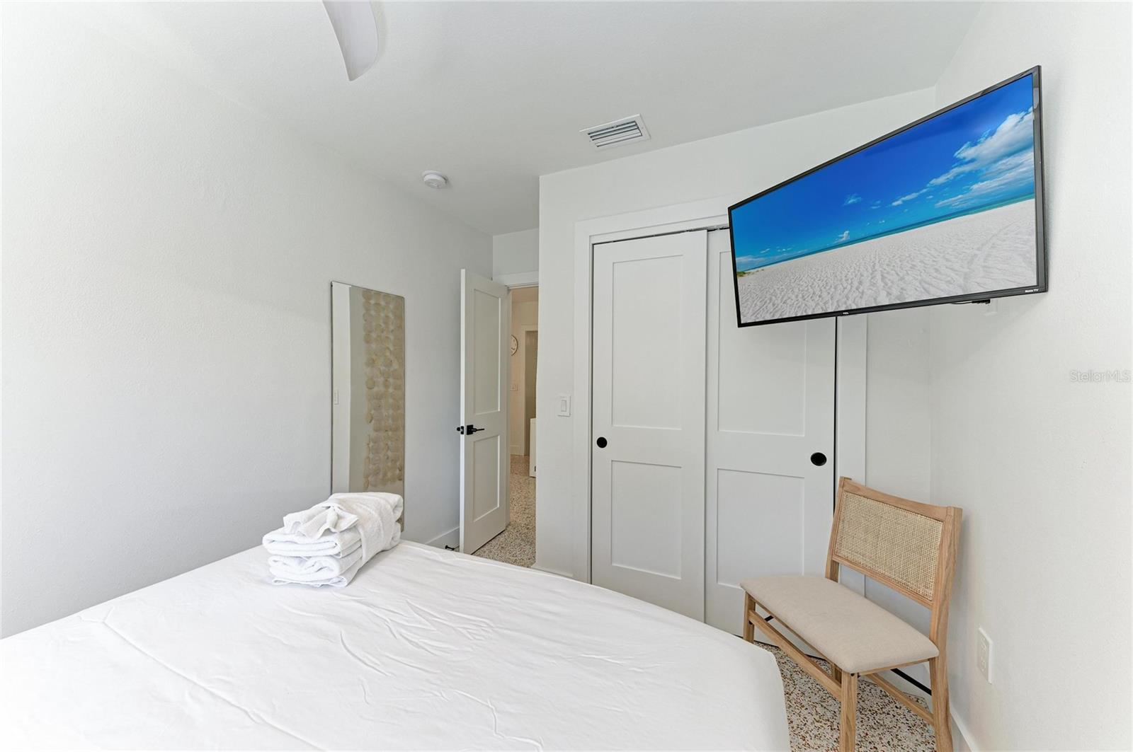 Image 64 of 69 For 115 Los Cedros Drive