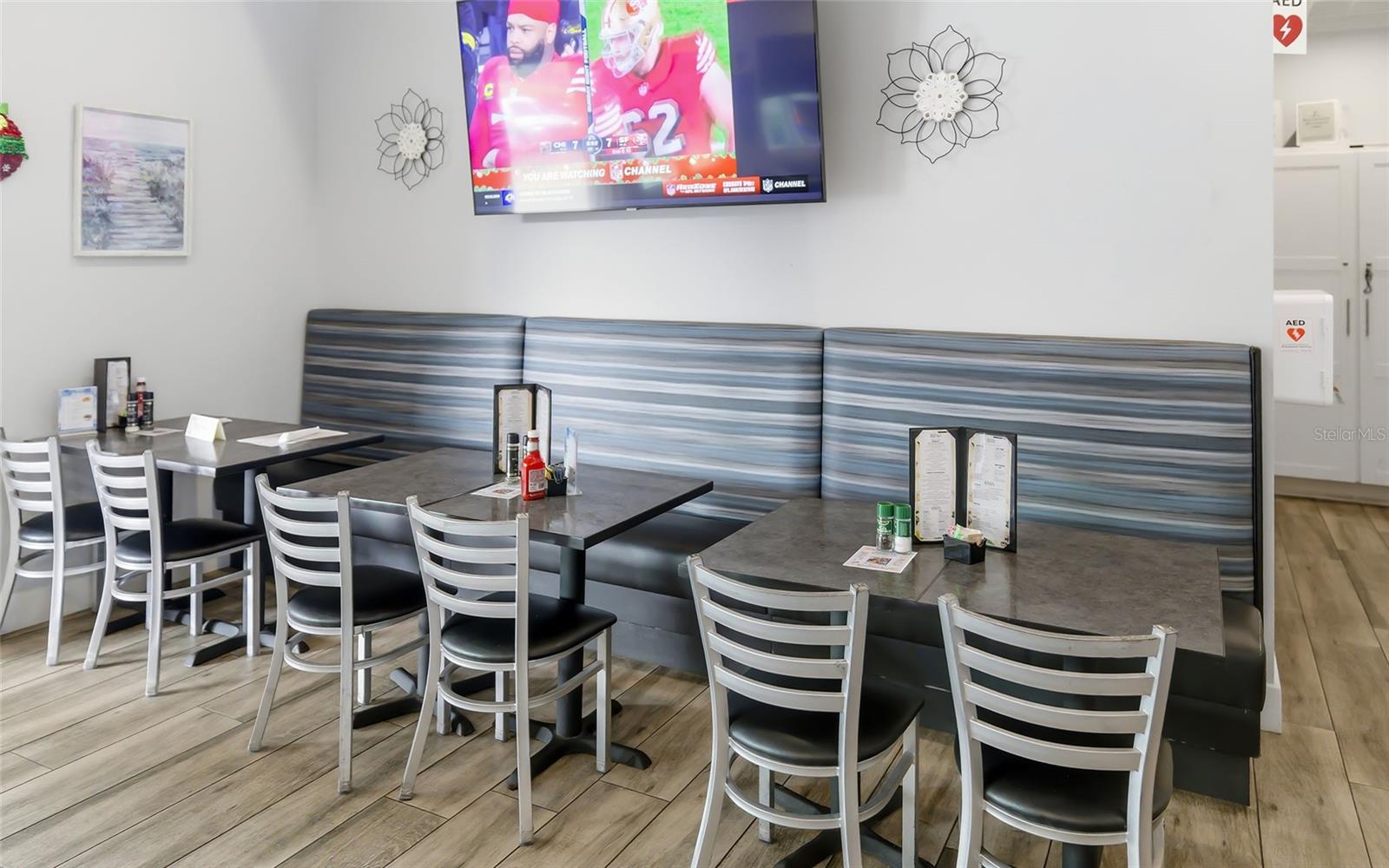 Image 41 of 50 For 5575 Modena Place