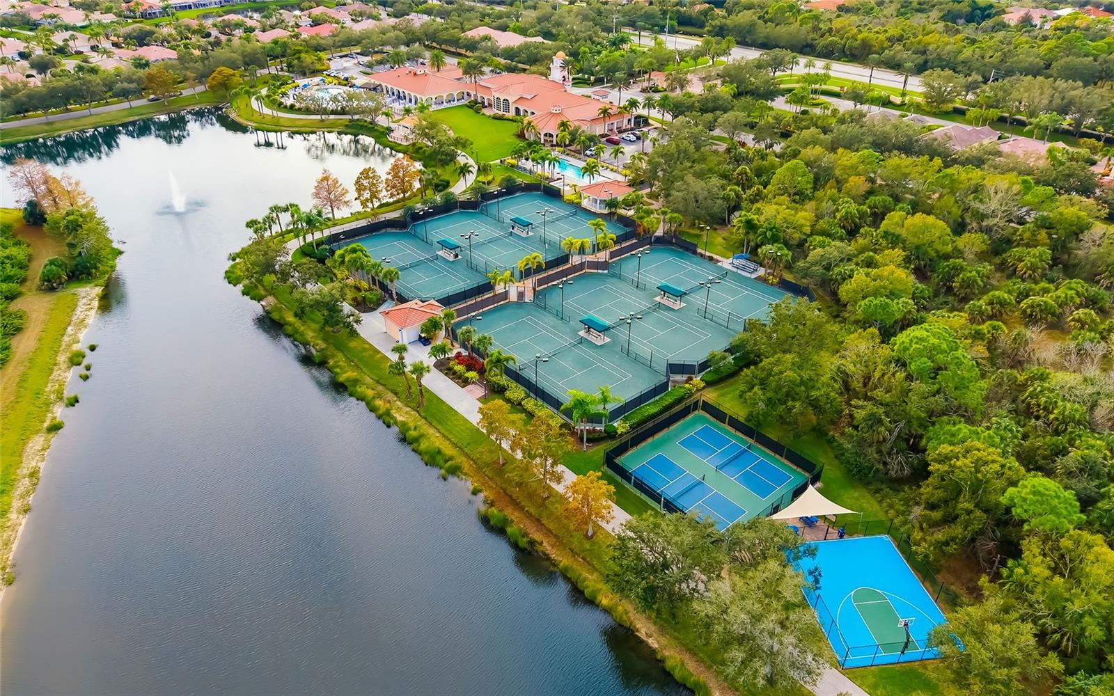 Image 44 of 50 For 5575 Modena Place