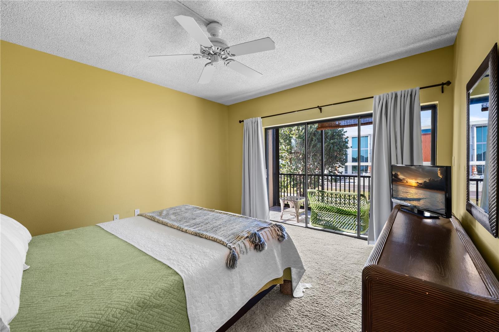 Image 19 of 41 For 3500 Gulf Of Mexico Drive 104