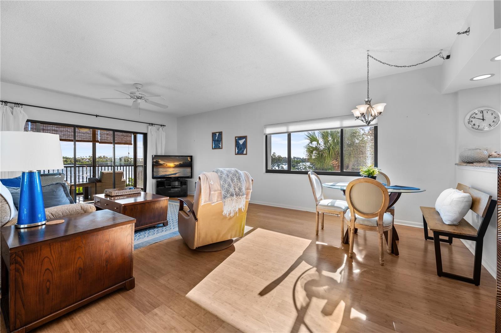 Image 7 of 41 For 3500 Gulf Of Mexico Drive 104