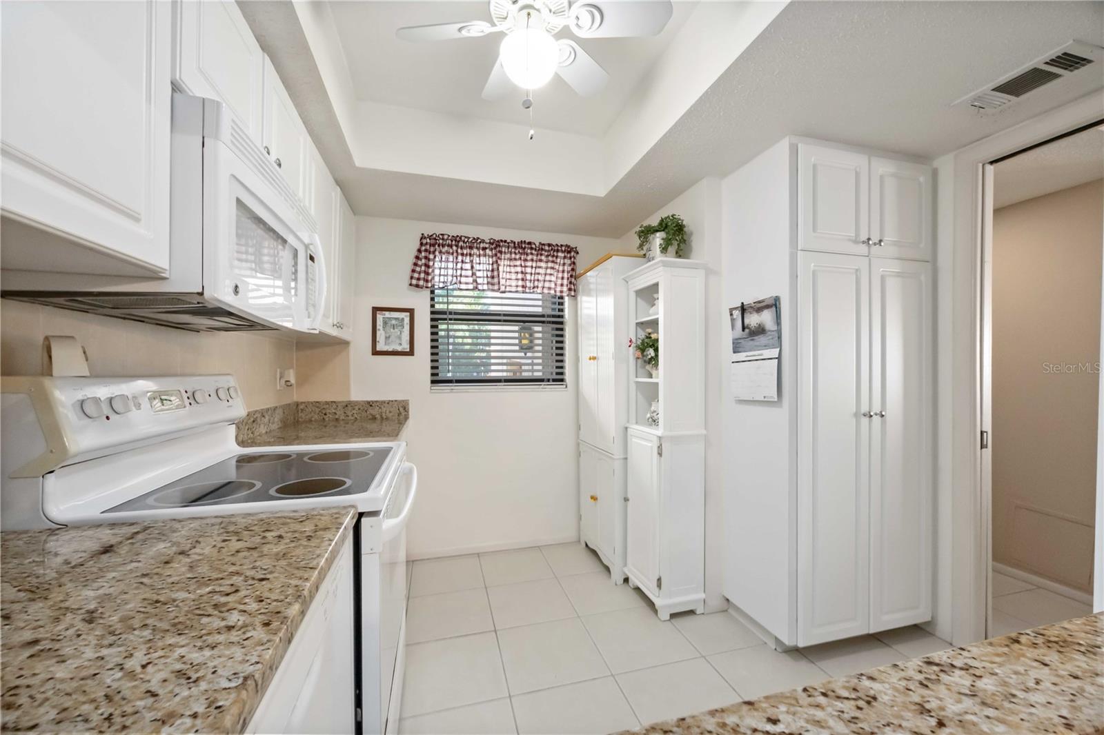 Image 15 of 44 For 2756 Clubhouse Drive 101