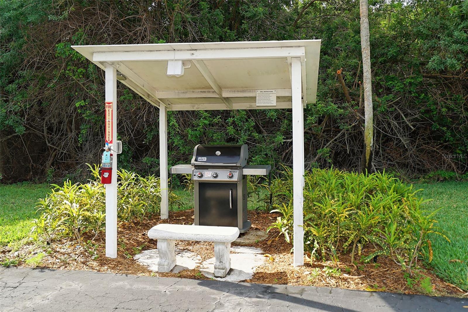 Image 45 of 66 For 576 Sutton Place