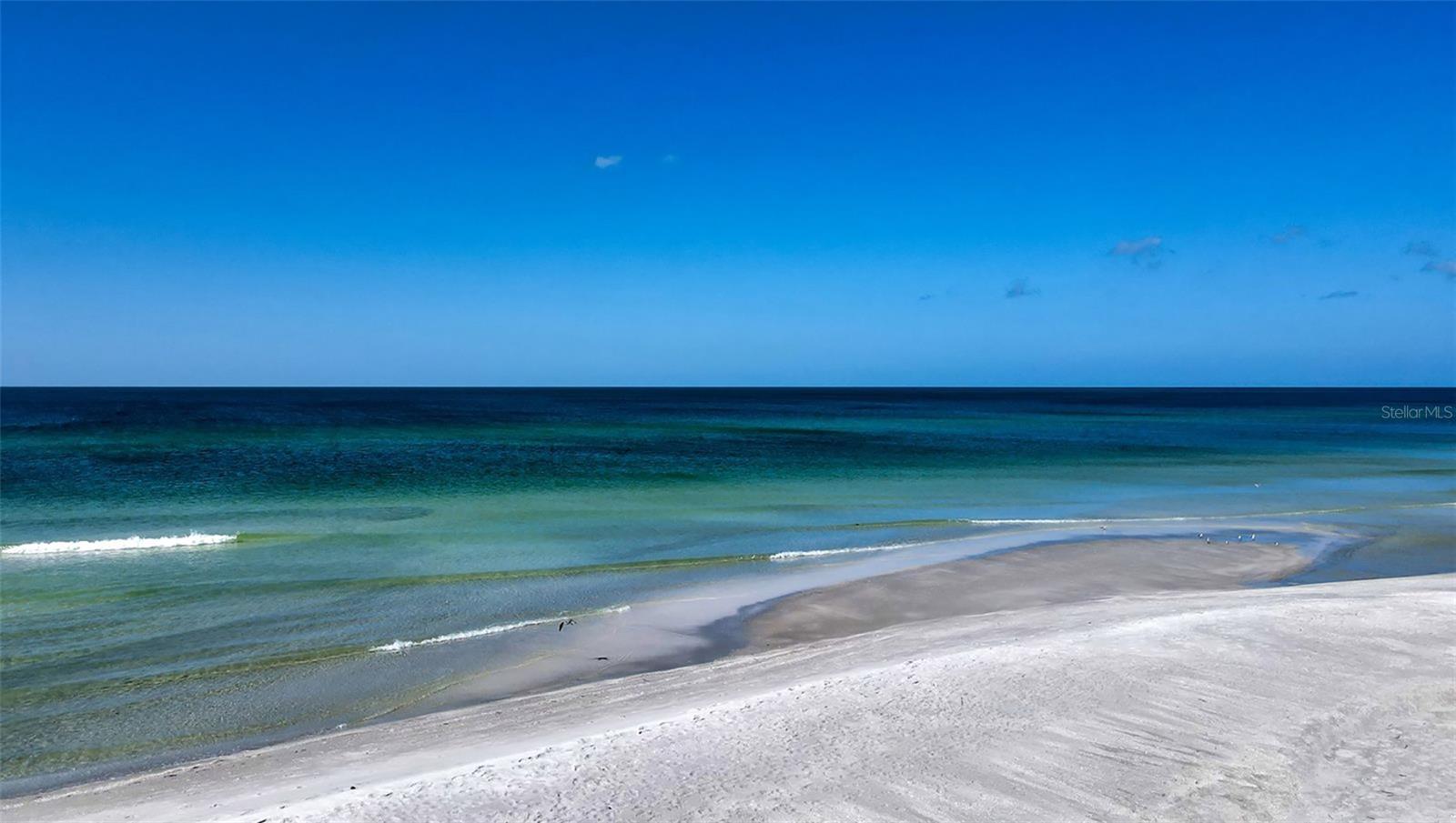 Image 57 of 66 For 576 Sutton Place