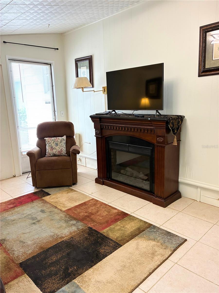 Image 4 of 17 For 4981 Pebble Beach Avenue