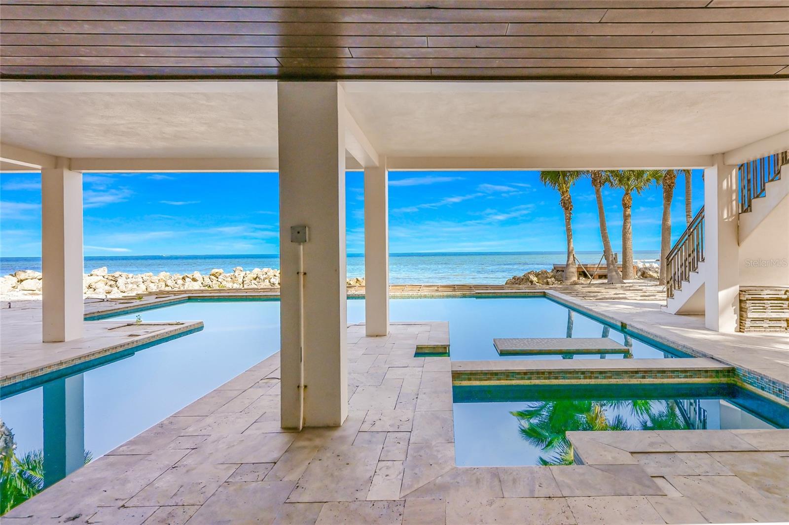 Image 12 of 100 For 832 Bay Boulevard A & B