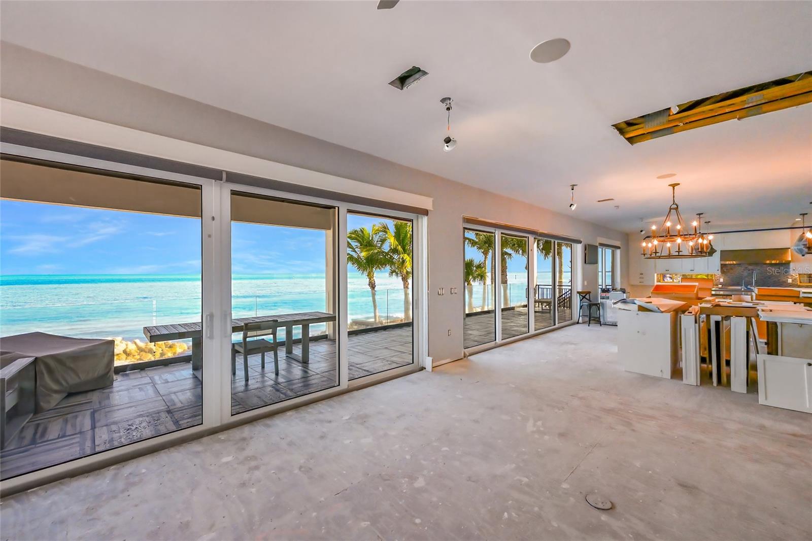 Image 20 of 100 For 832 Bay Boulevard A & B