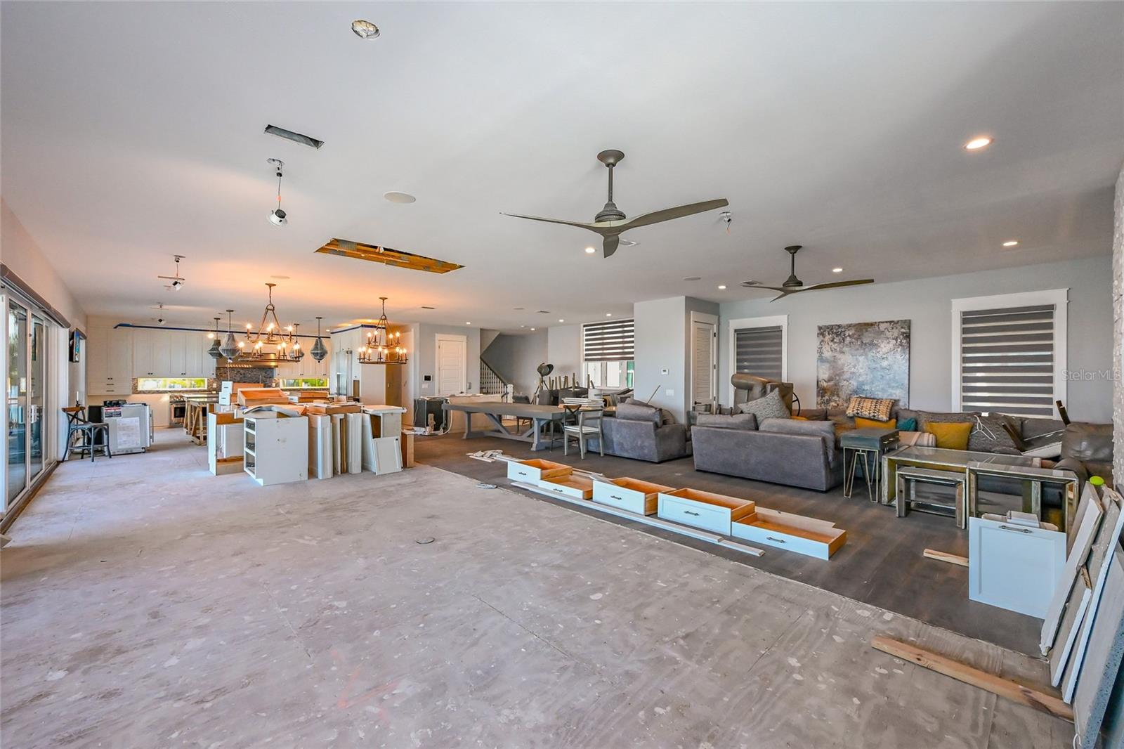 Image 21 of 100 For 832 Bay Boulevard A & B