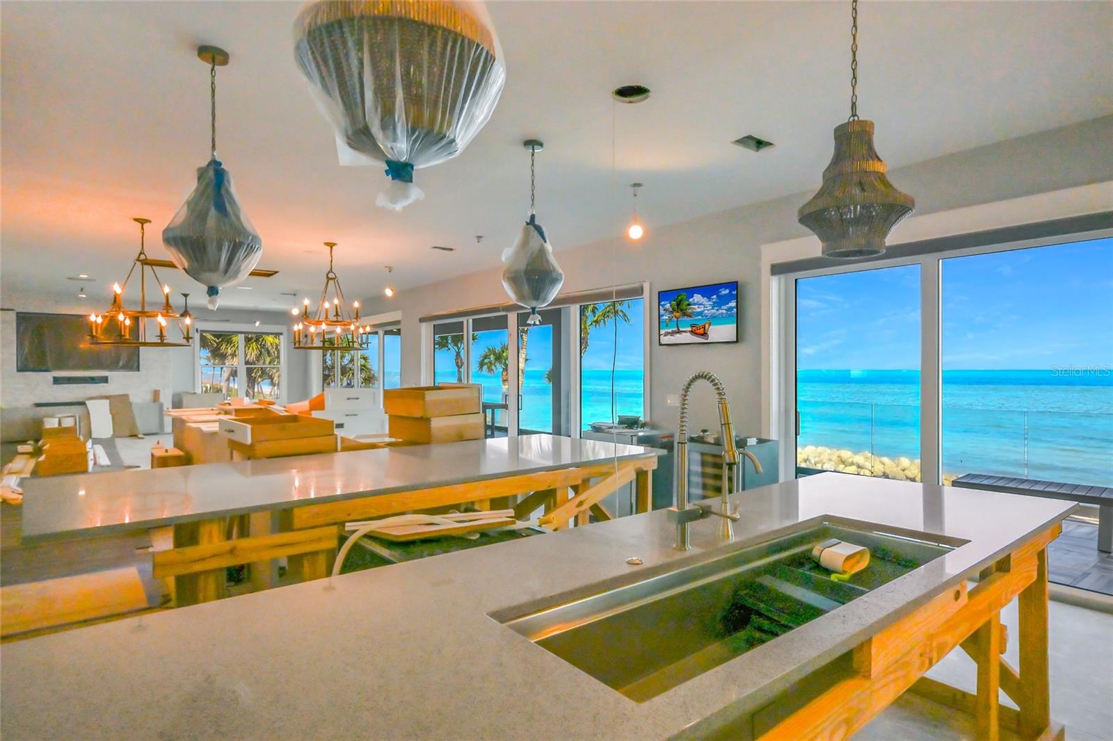 Image 26 of 100 For 832 Bay Boulevard A & B