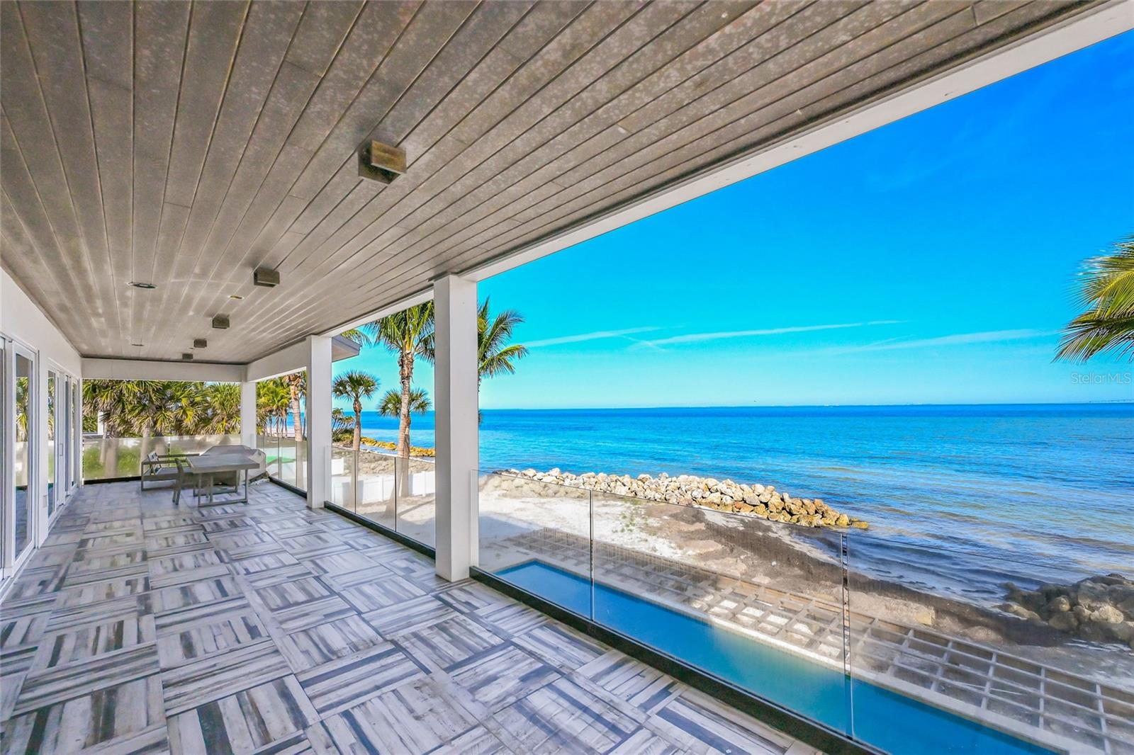 Image 28 of 100 For 832 Bay Boulevard A & B