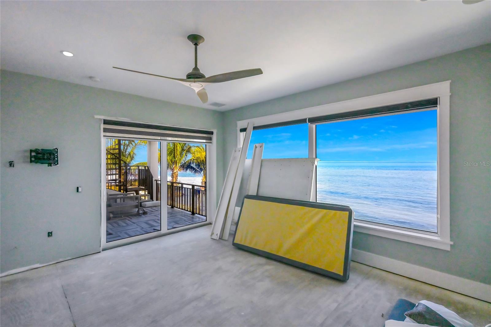 Image 45 of 100 For 832 Bay Boulevard A & B