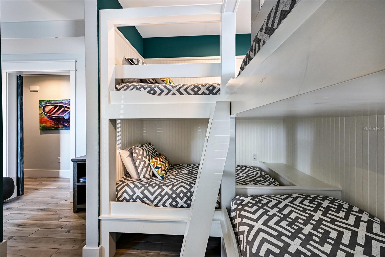 Image 78 of 100 For 832 Bay Boulevard A & B