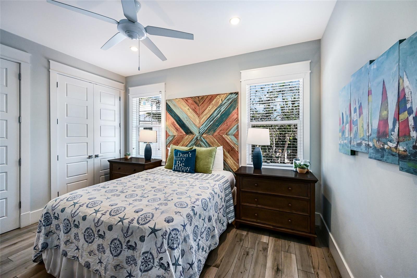 Image 79 of 100 For 832 Bay Boulevard A & B