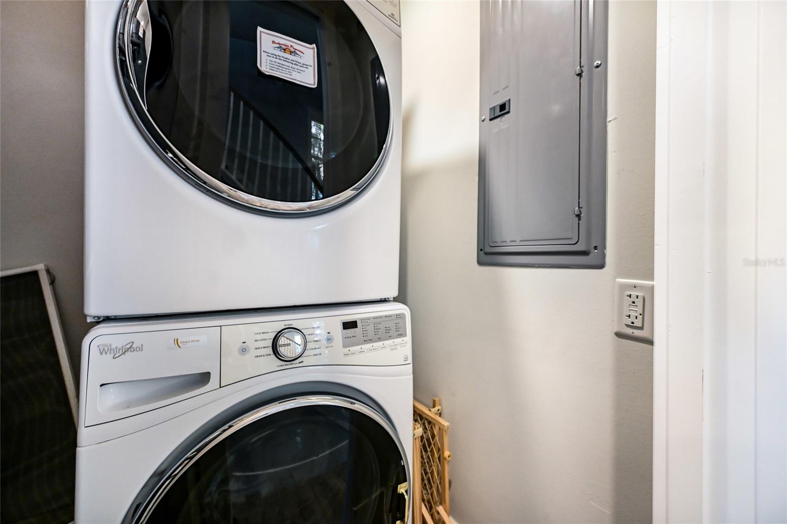 Image 82 of 100 For 832 Bay Boulevard A & B