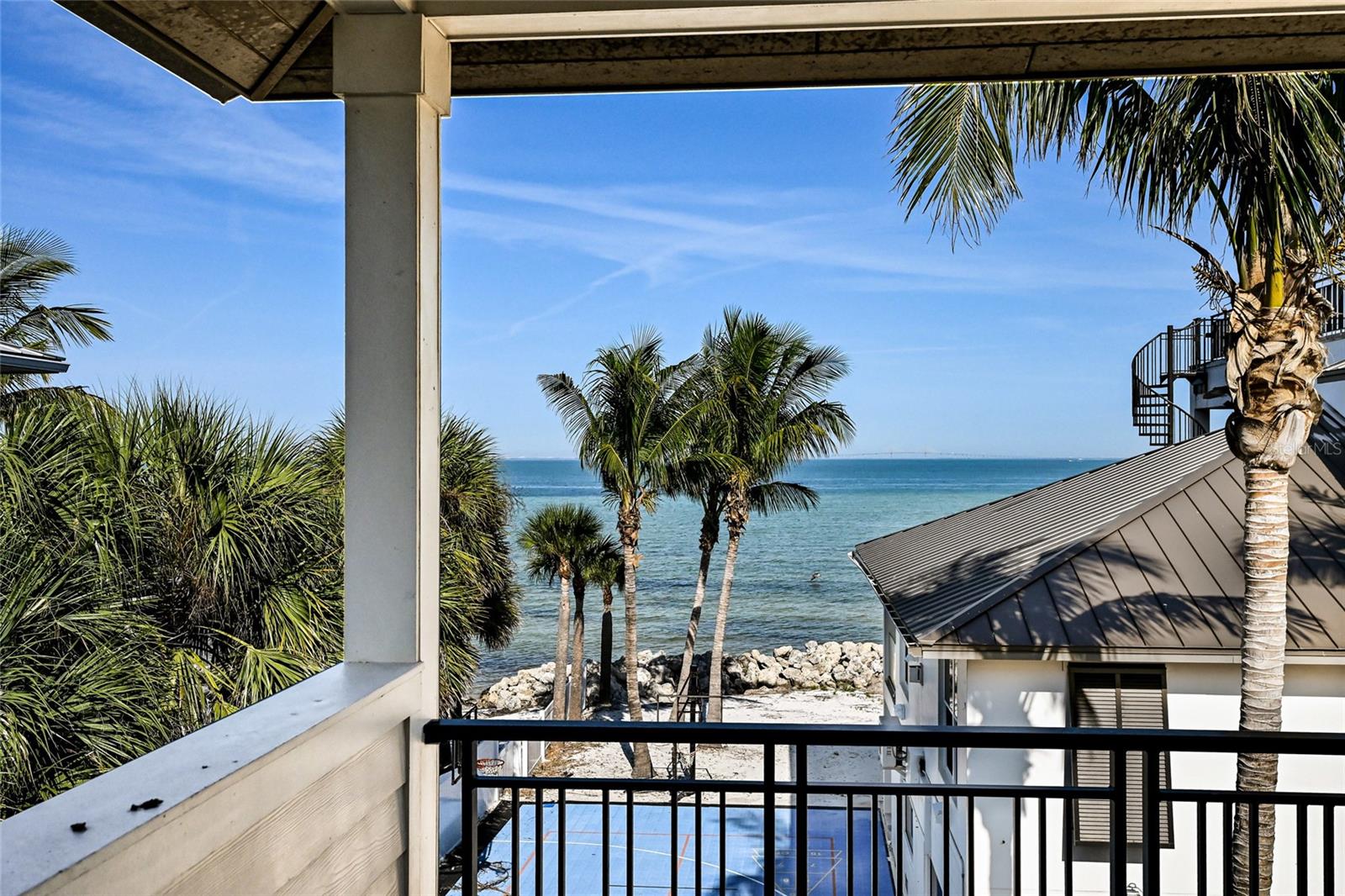 Image 92 of 100 For 832 Bay Boulevard A & B