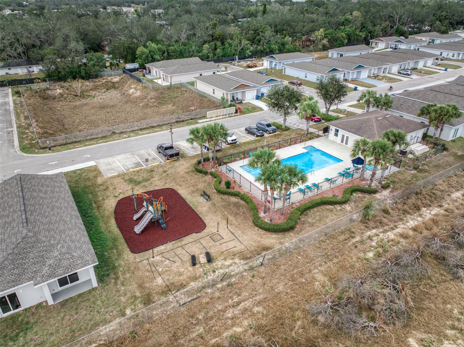 Image 9 of 68 For 1418 Las Villas Boulevard
