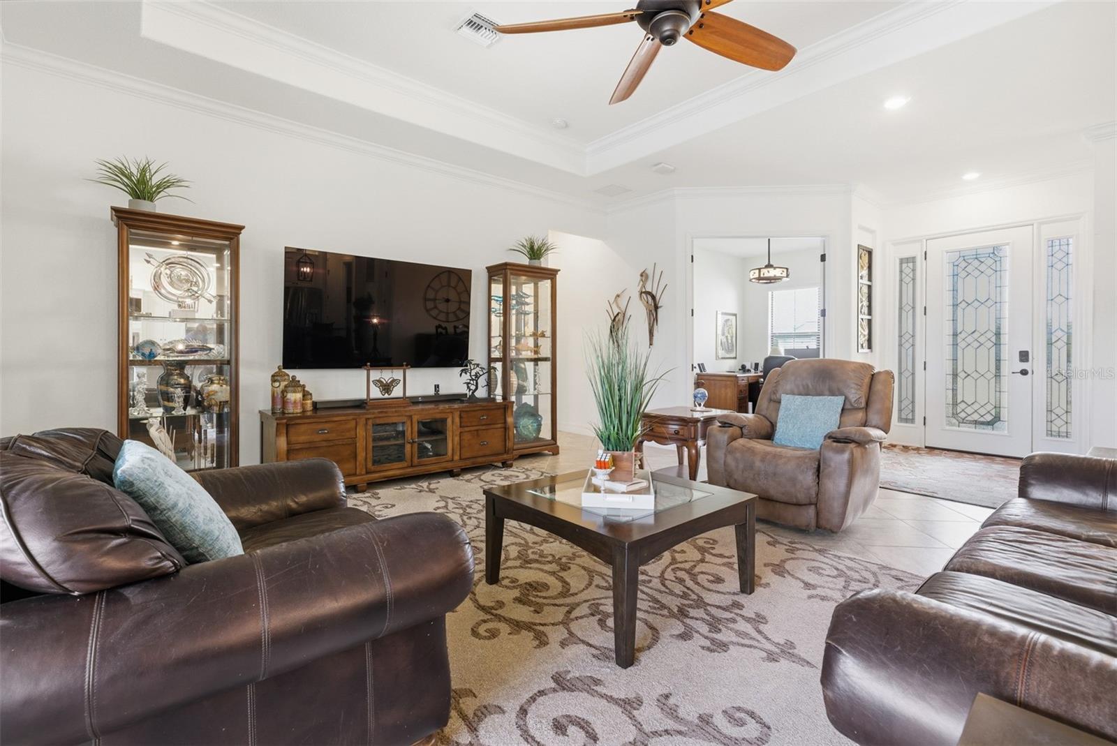 Image 8 of 75 For 20830 Valprato Court