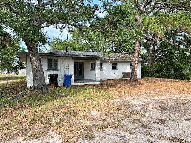 Image 2 of 9 For 705 Guild Drive