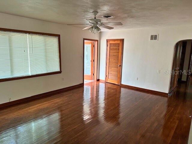 Image 3 of 9 For 705 Guild Drive