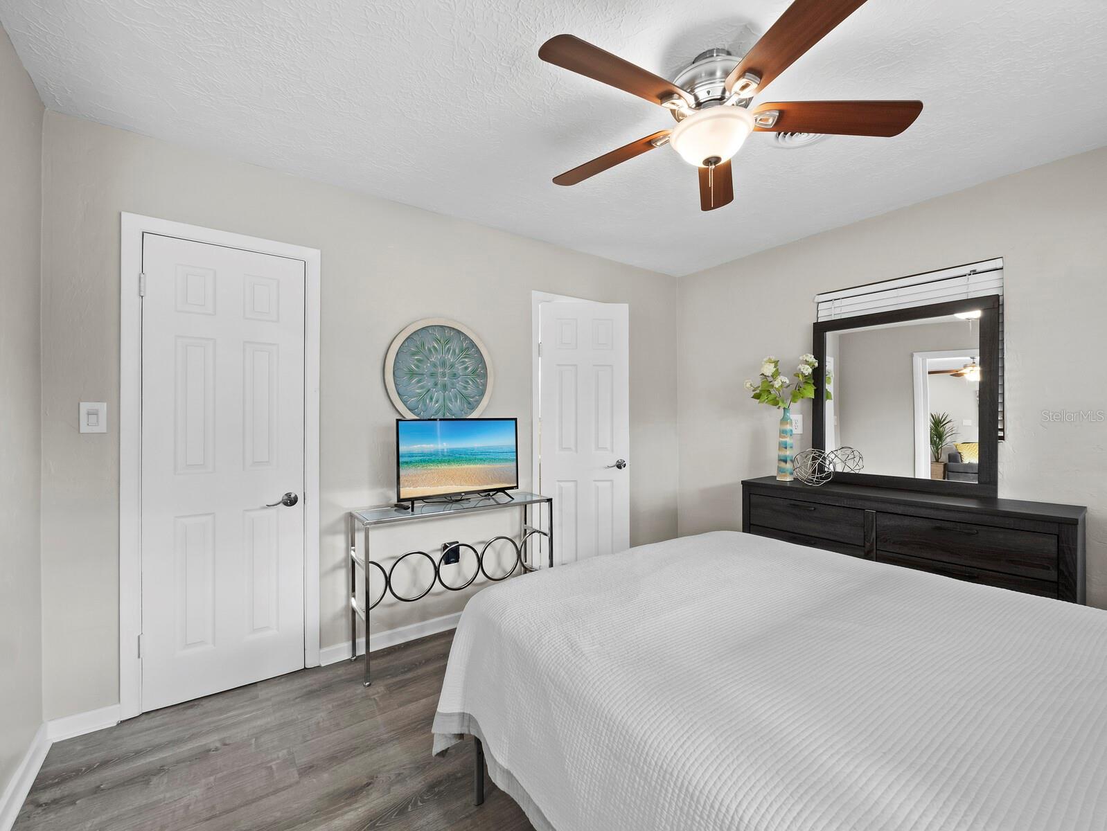 Image 14 of 36 For 2417 Parson Lane