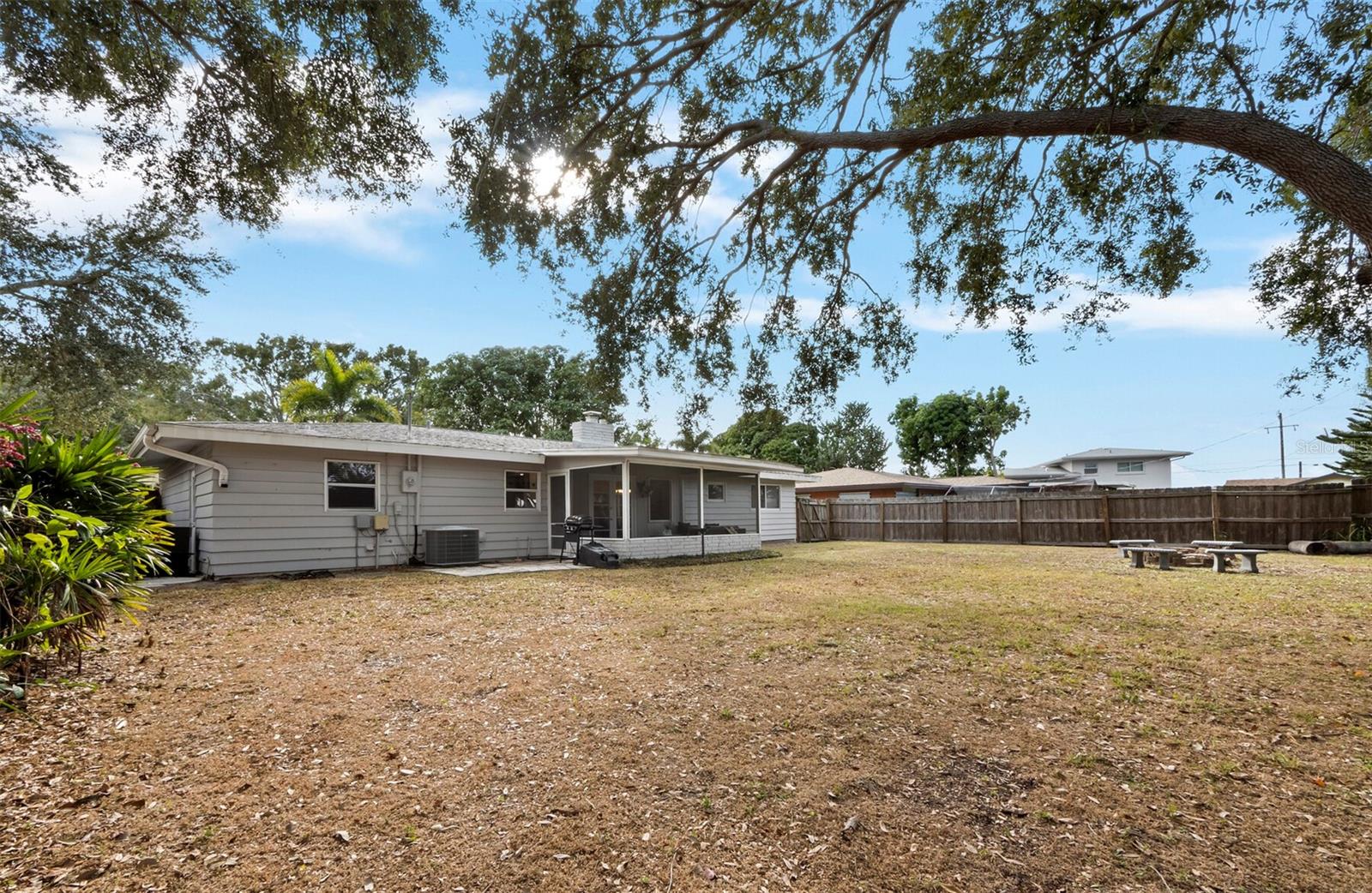 Image 23 of 36 For 2417 Parson Lane