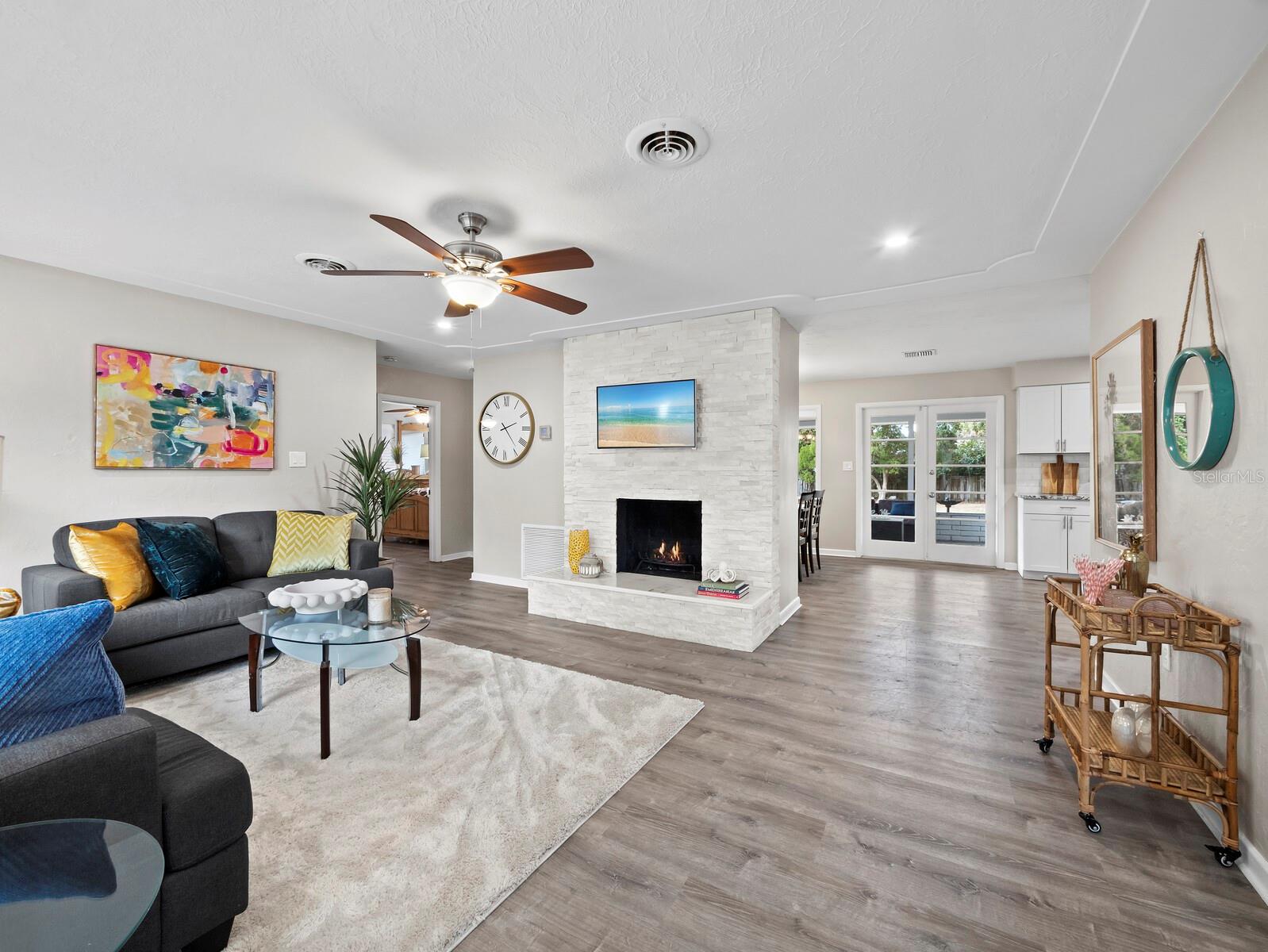 Image 3 of 36 For 2417 Parson Lane