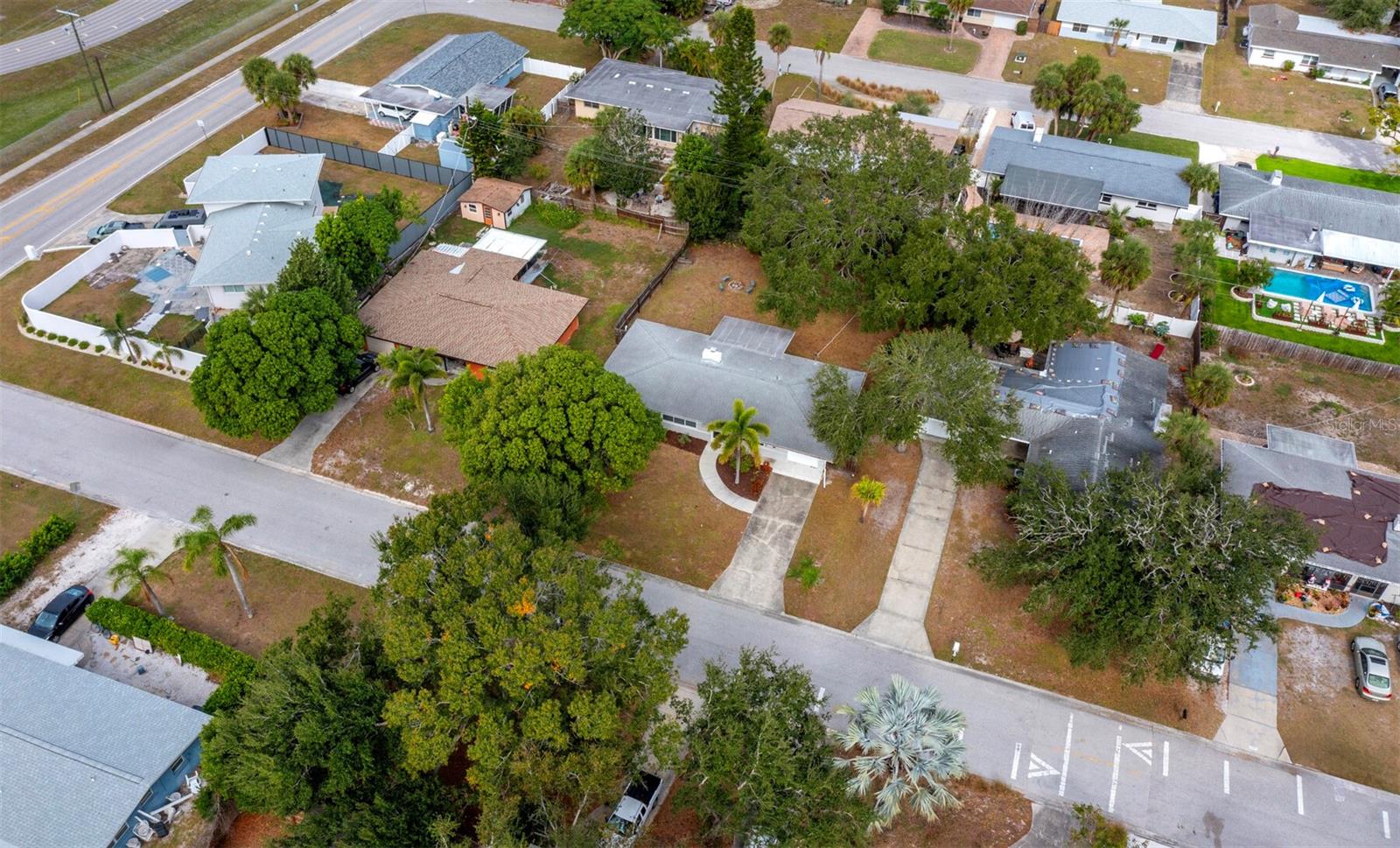 Image 33 of 36 For 2417 Parson Lane