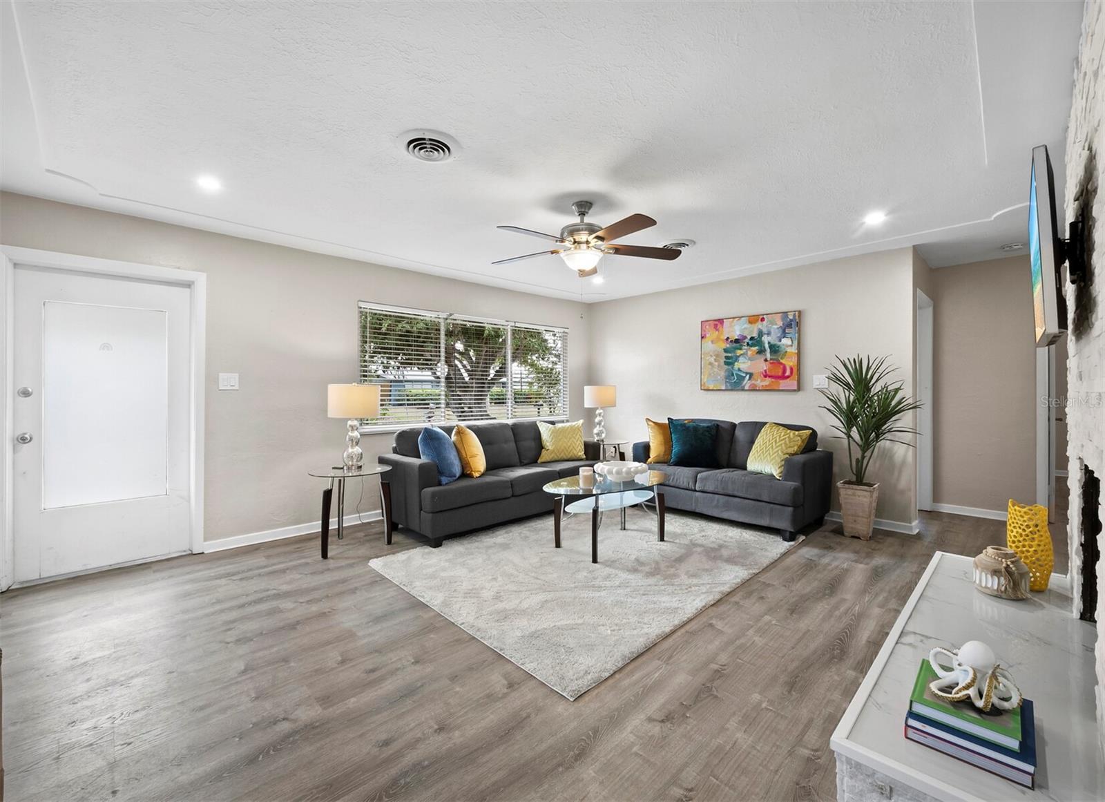 Image 4 of 36 For 2417 Parson Lane