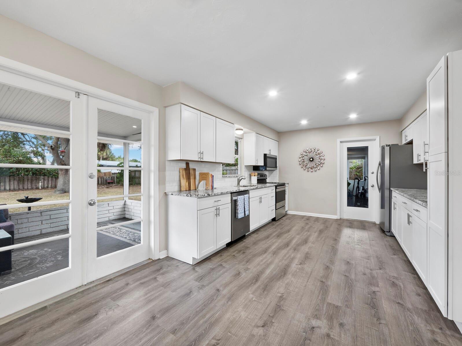 Image 6 of 36 For 2417 Parson Lane