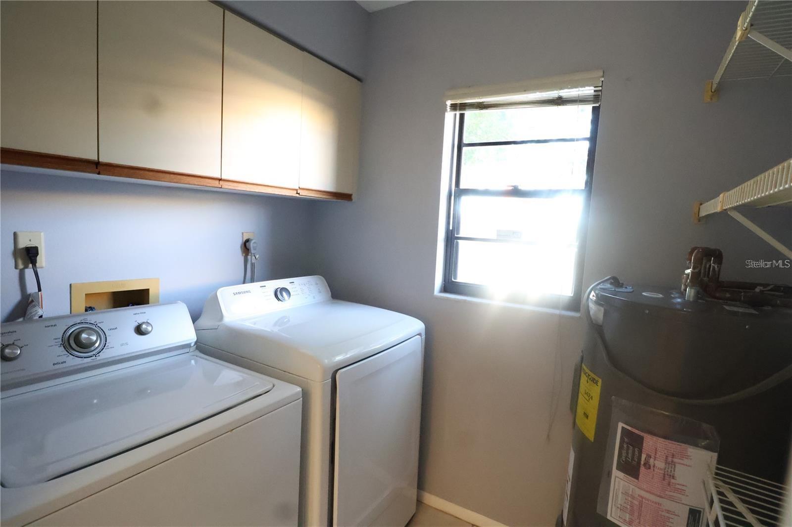 Image 5 of 10 For 2515 Bayshore Gardens Parkway 9