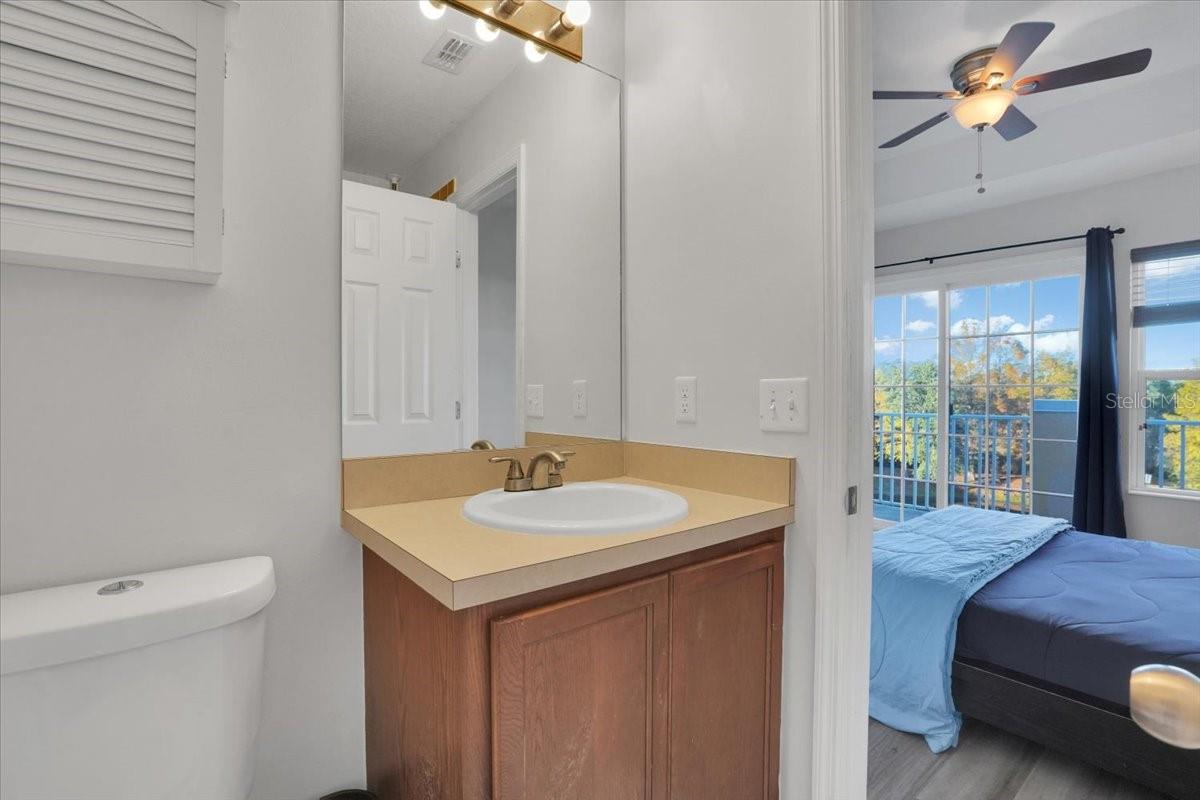 Image 18 of 28 For 9026 White Sage Loop