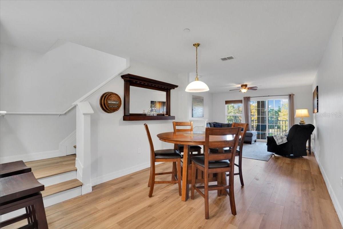 Image 5 of 28 For 9026 White Sage Loop