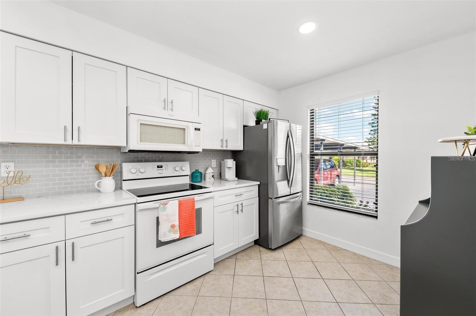 Image 21 of 30 For 6050 28th Street W B