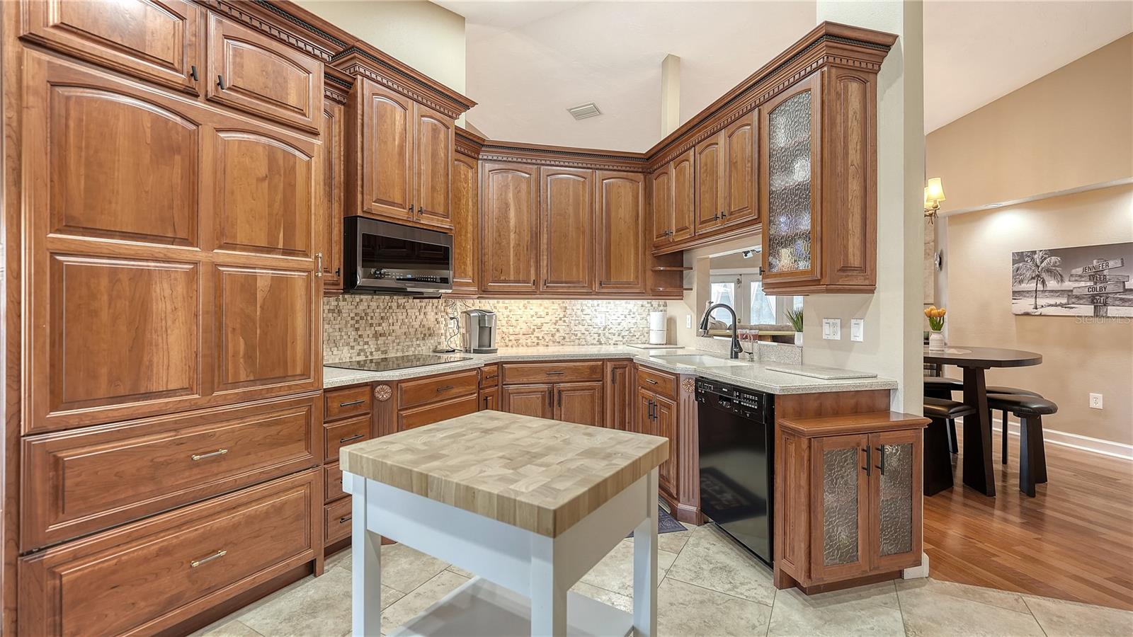 Image 20 of 56 For 5968 Rachele Drive