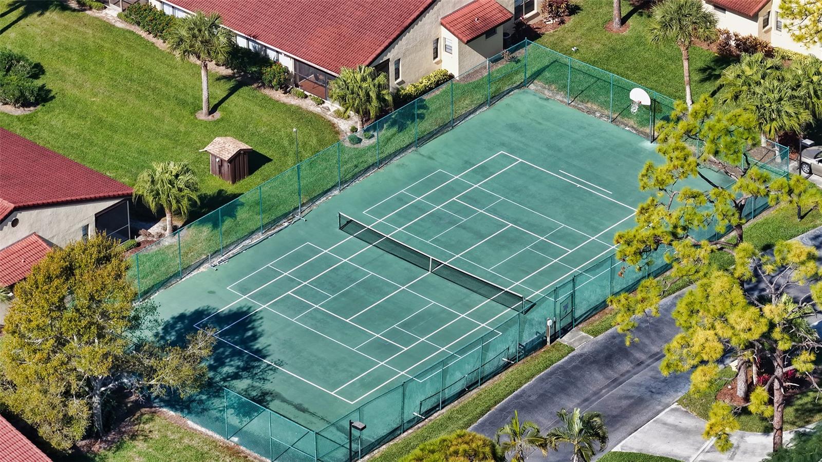 Image 19 of 27 For 3711 Pinecone Court 168