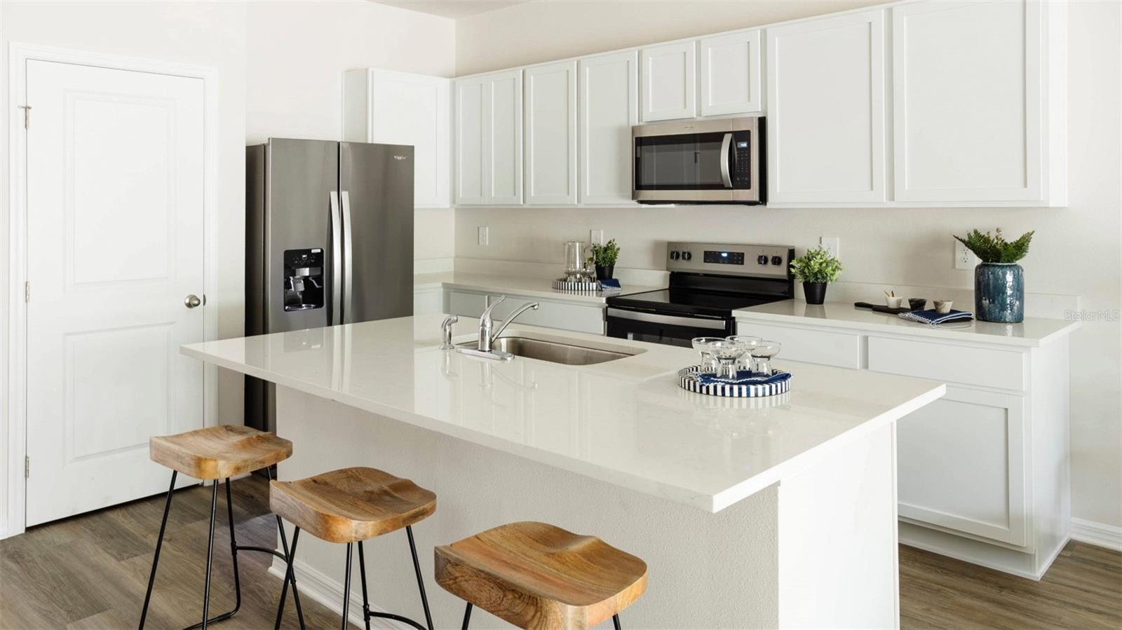 Image 9 of 22 For 4092 Gold Dust Lane