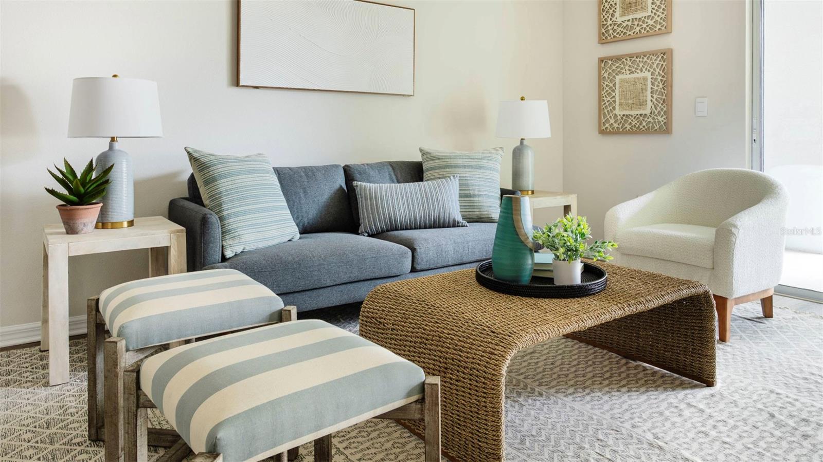 Image 8 of 22 For 4072 Gold Dust Lane