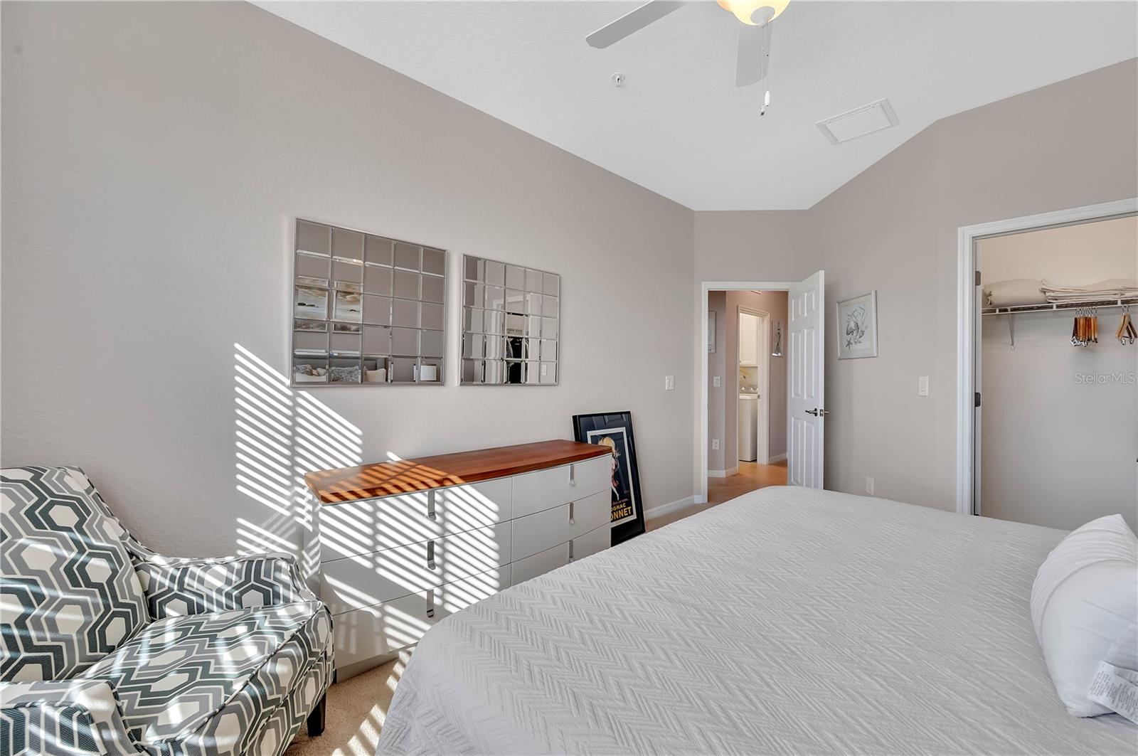 Image 21 of 63 For 5815 Wake Forest Run 103