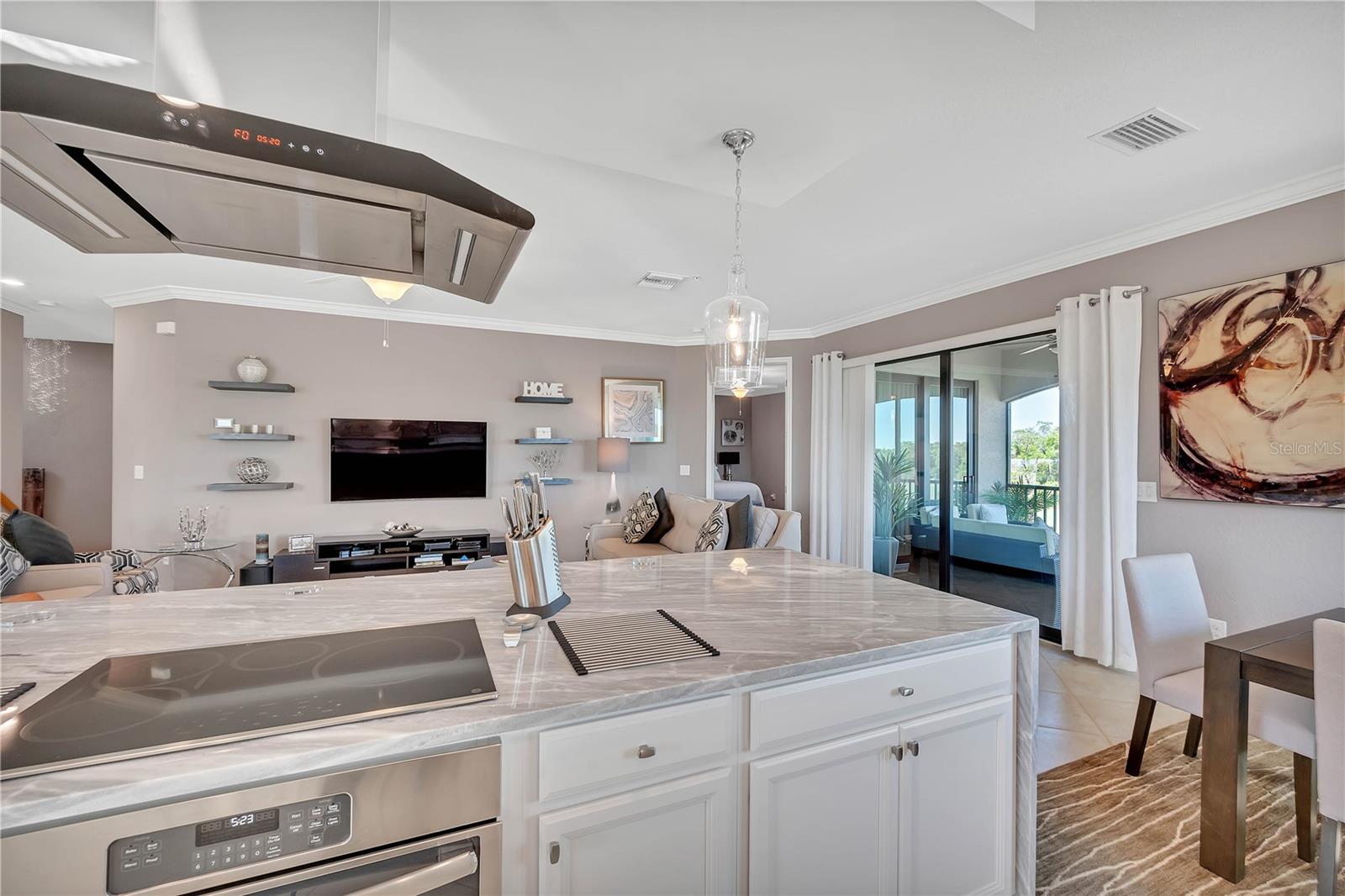 Image 7 of 63 For 5815 Wake Forest Run 103