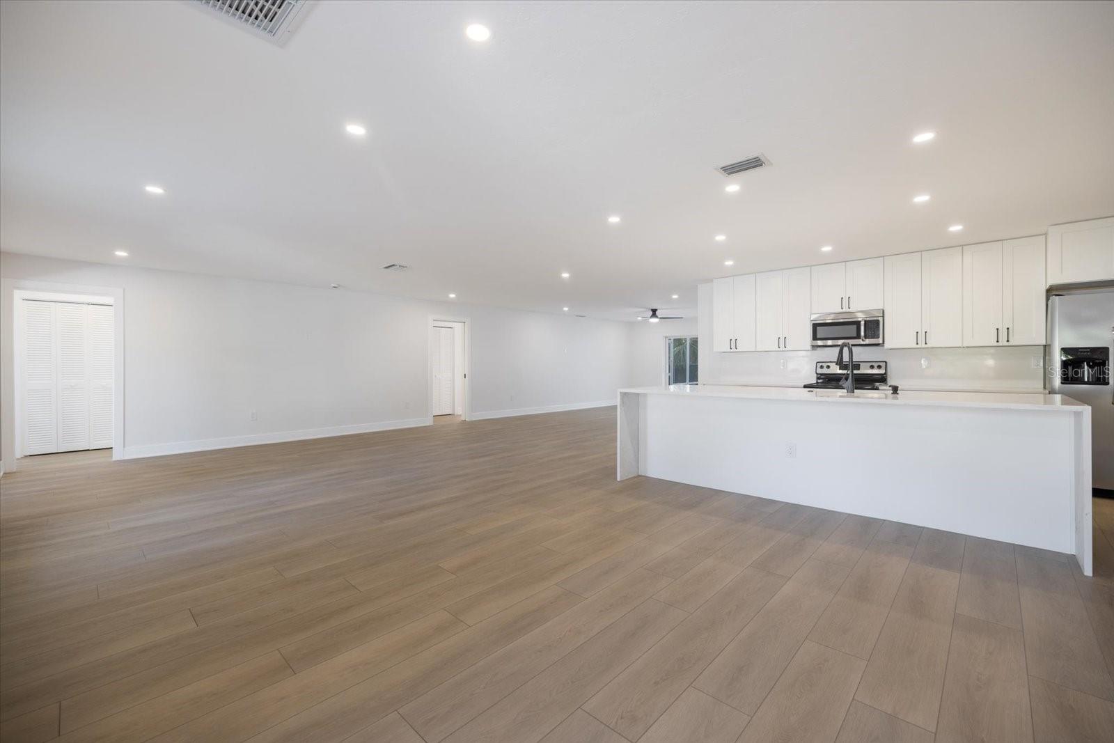 Image 6 of 54 For 328 Monet Drive