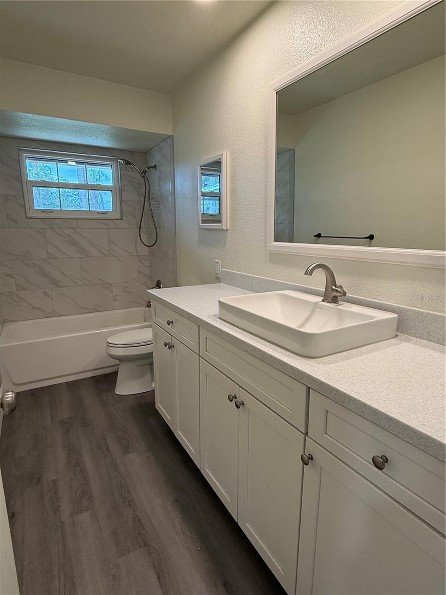 Image 8 of 13 For 4030 Asbury Place