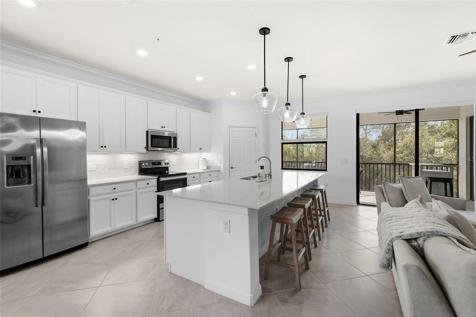 Image 23 of 81 For 12490 Ghiberti Circle 201