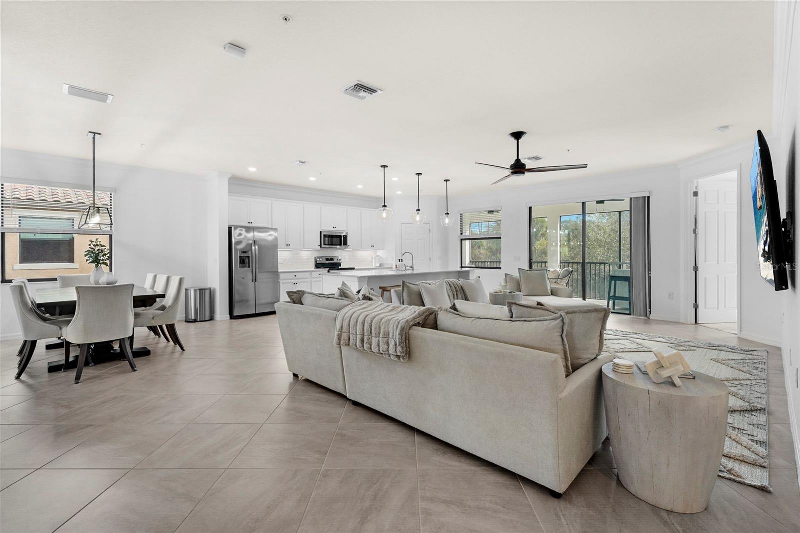 Image 3 of 81 For 12490 Ghiberti Circle 201