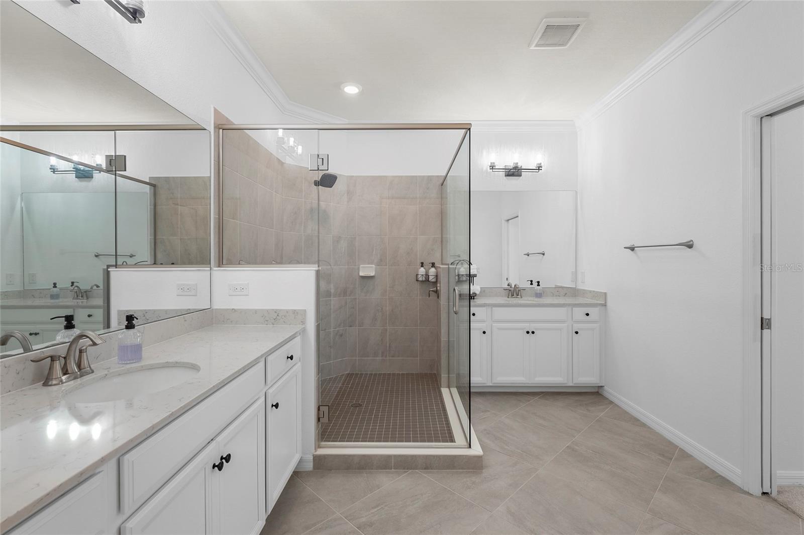 Image 7 of 81 For 12490 Ghiberti Circle 201