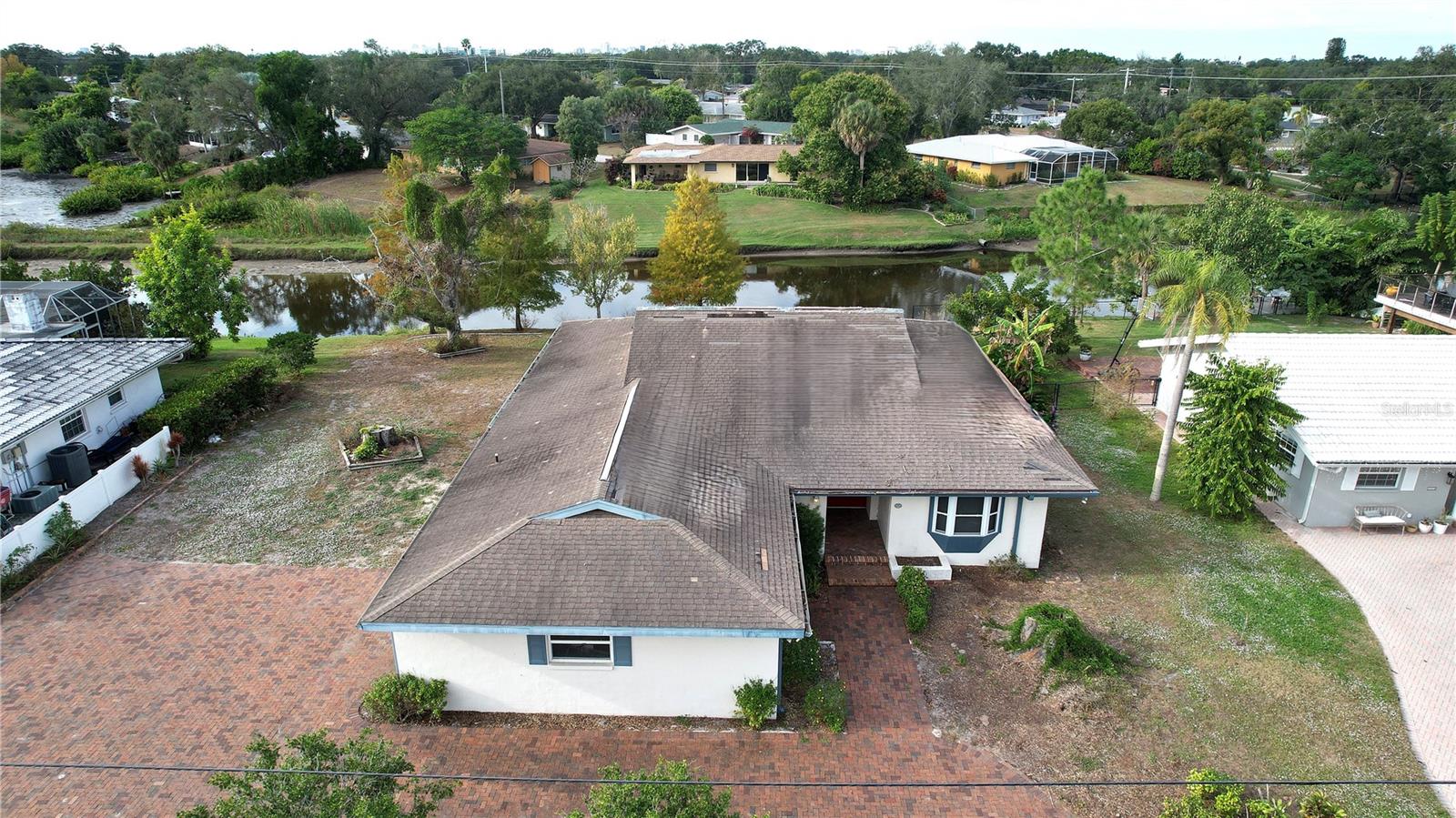 Details for 3016 Tanglewood Drive, SARASOTA, FL 34239