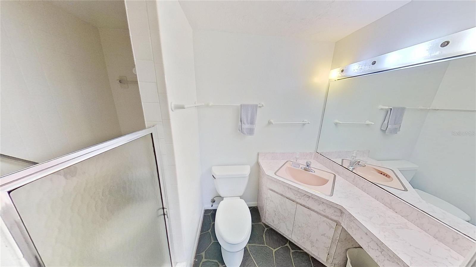 Image 35 of 53 For 3016 Tanglewood Drive